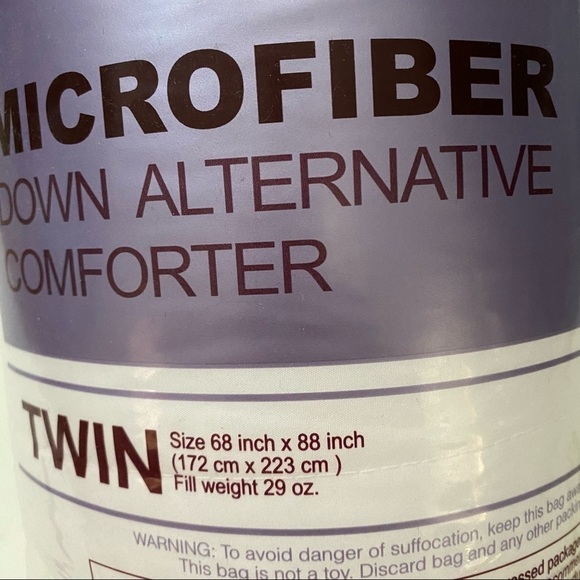 Royal Luxe Lightweight Microfiber Down Alternative Twin Comforter Hypoallergenic - Picture 6 of 7